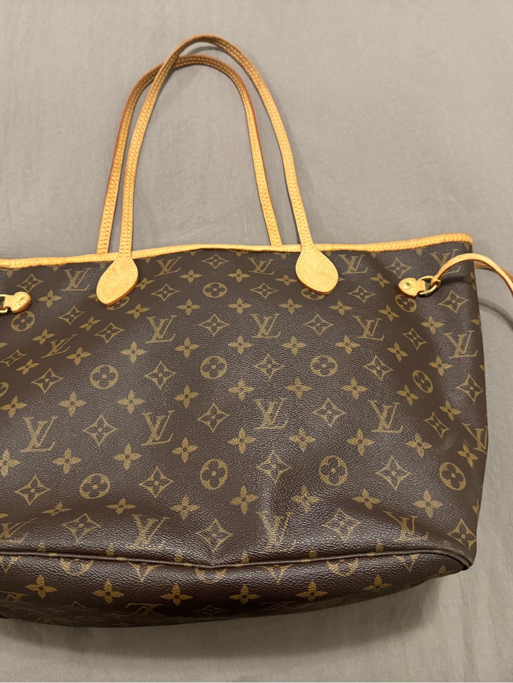 Louis Vuitton Neverfull MM - Picture 12 of 13